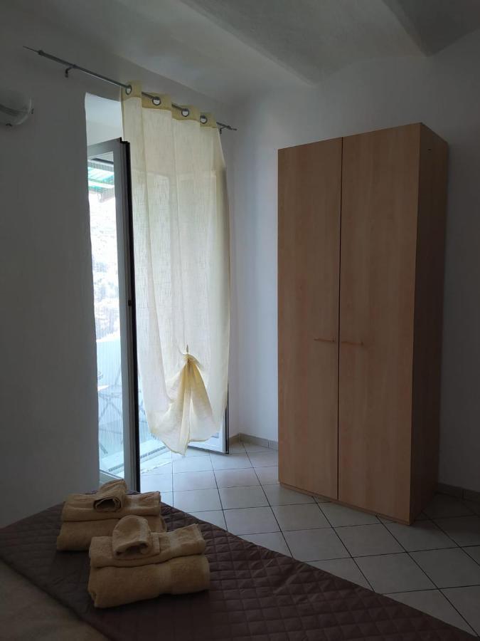 Ca' Isabella Apartment Vallebona Ngoại thất bức ảnh